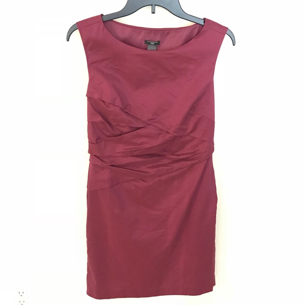Ann Taylor Sz 4P burgundy sleeveless sheath dress